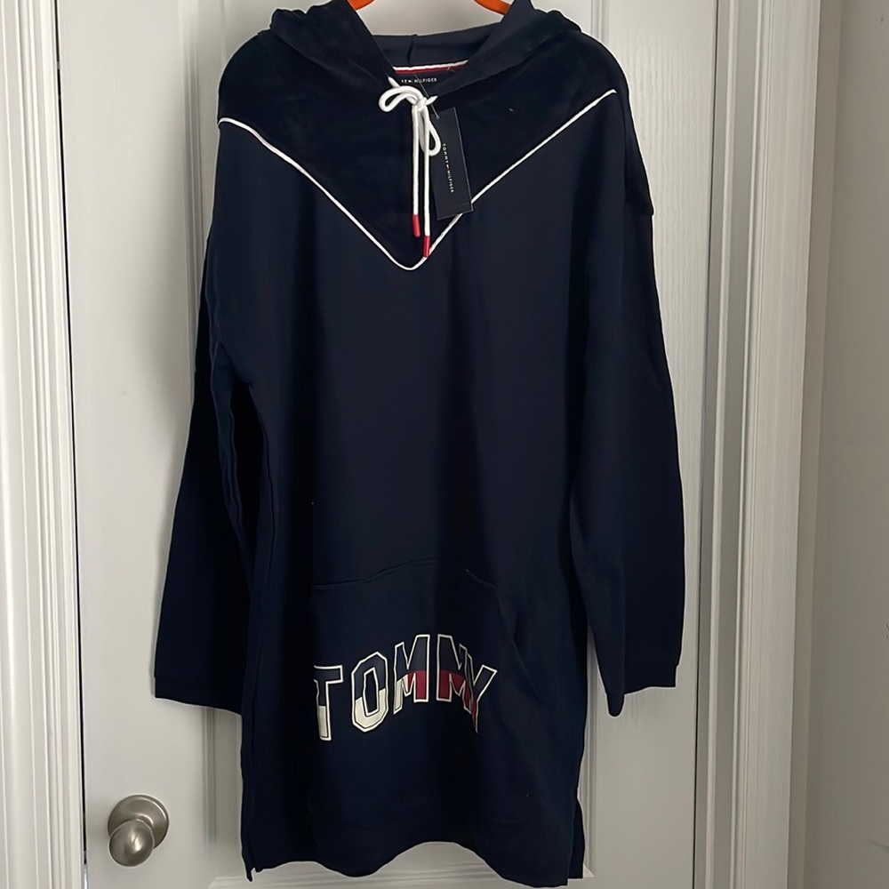 Tommy Hilfiger velour hooded Dress size Large